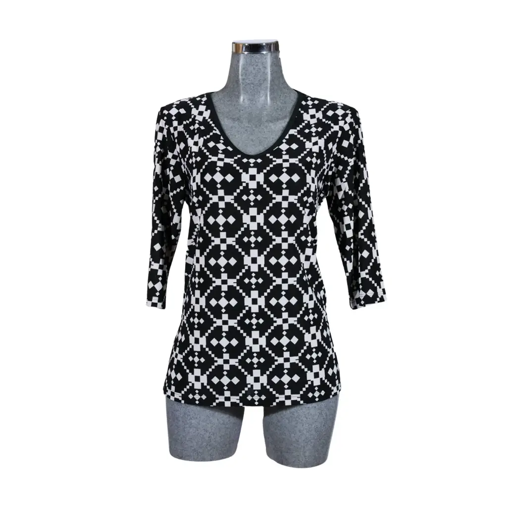 Blusa Aurora Negra